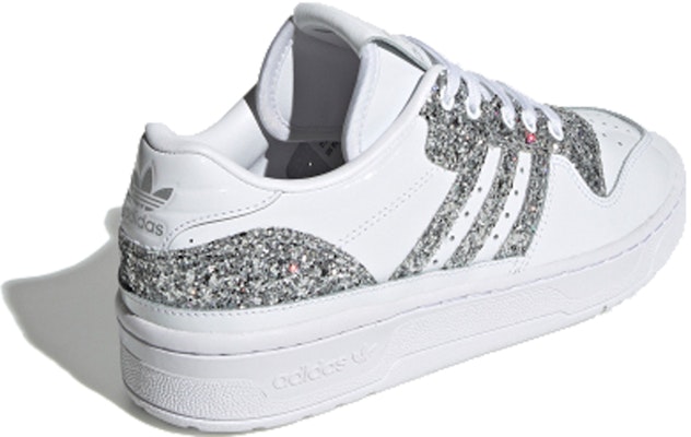 (W) 아디다스 라이벌 로우 화이트 (adidas Rival Low White ) FV4329 Lookbook (W) 아디다스 라이벌 로우 화이트 (adidas Rival Low White ) FV4329