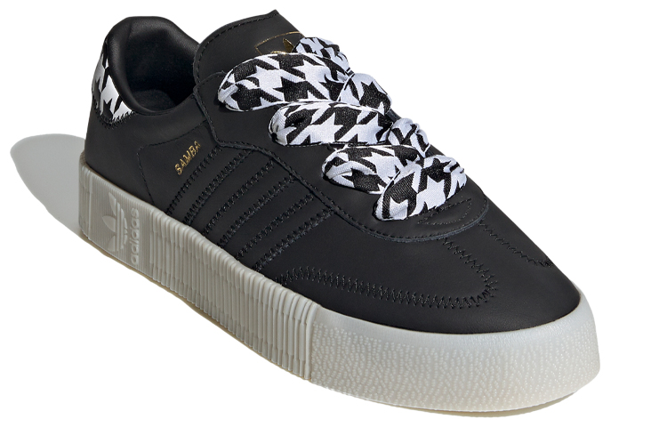 Lookbook (W) adidas Originals Sambarose - Hitam FV0779