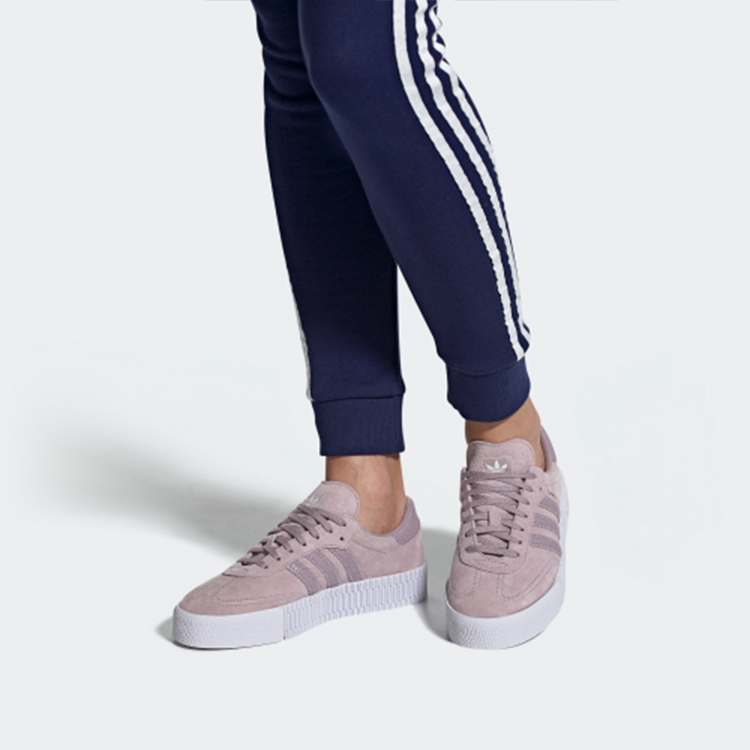 Sizing (W) アディダス サンバローズ (ピンク) EF1031