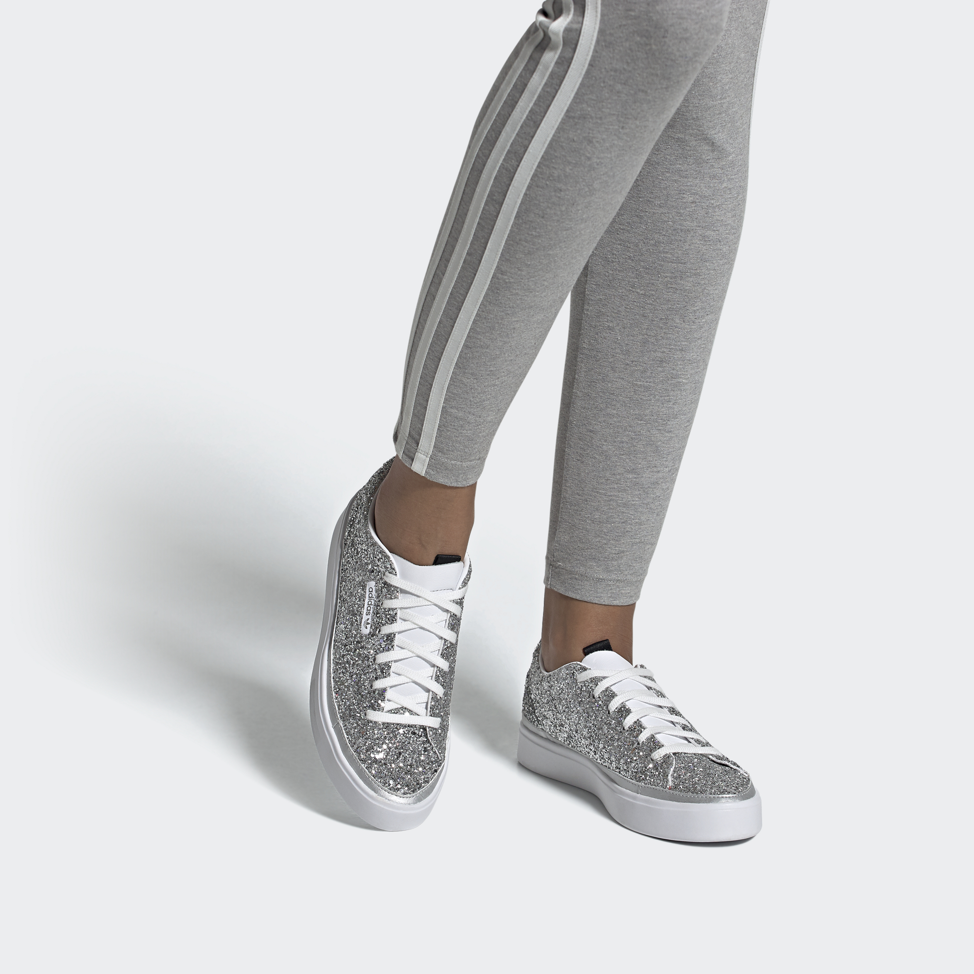 Details for (W) adidas Originals Sleek 'Perak Putih' FX1137