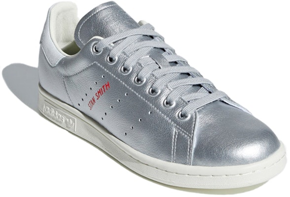 (W) adidas originals Stan Smith 'Perak Putih Merah' B41750 Lookbook (W) adidas originals Stan Smith 'Perak Putih Merah' B41750