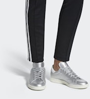 adidas originals Stan Smith 女款 銀白紅 Sizing adidas originals Stan Smith 女款 銀白紅