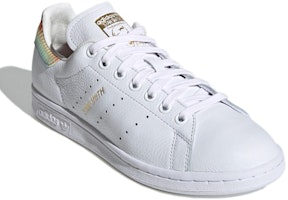 (W) adidas originals Stan Smith 'Putih Pelangi' FY9000 Lookbook (W) adidas originals Stan Smith 'Putih Pelangi' FY9000