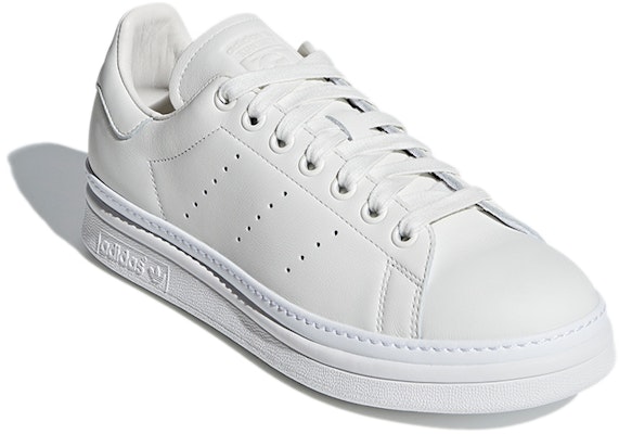 (W) adidas Originals Stan Smith New Bold 'Putih' AQ1087 Lookbook (W) adidas Originals Stan Smith New Bold 'Putih' AQ1087