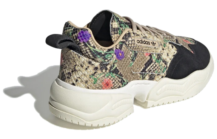 Lookbook (W) アディダス オリジナルス スーパコート RX ヌード/ブラック FV1180