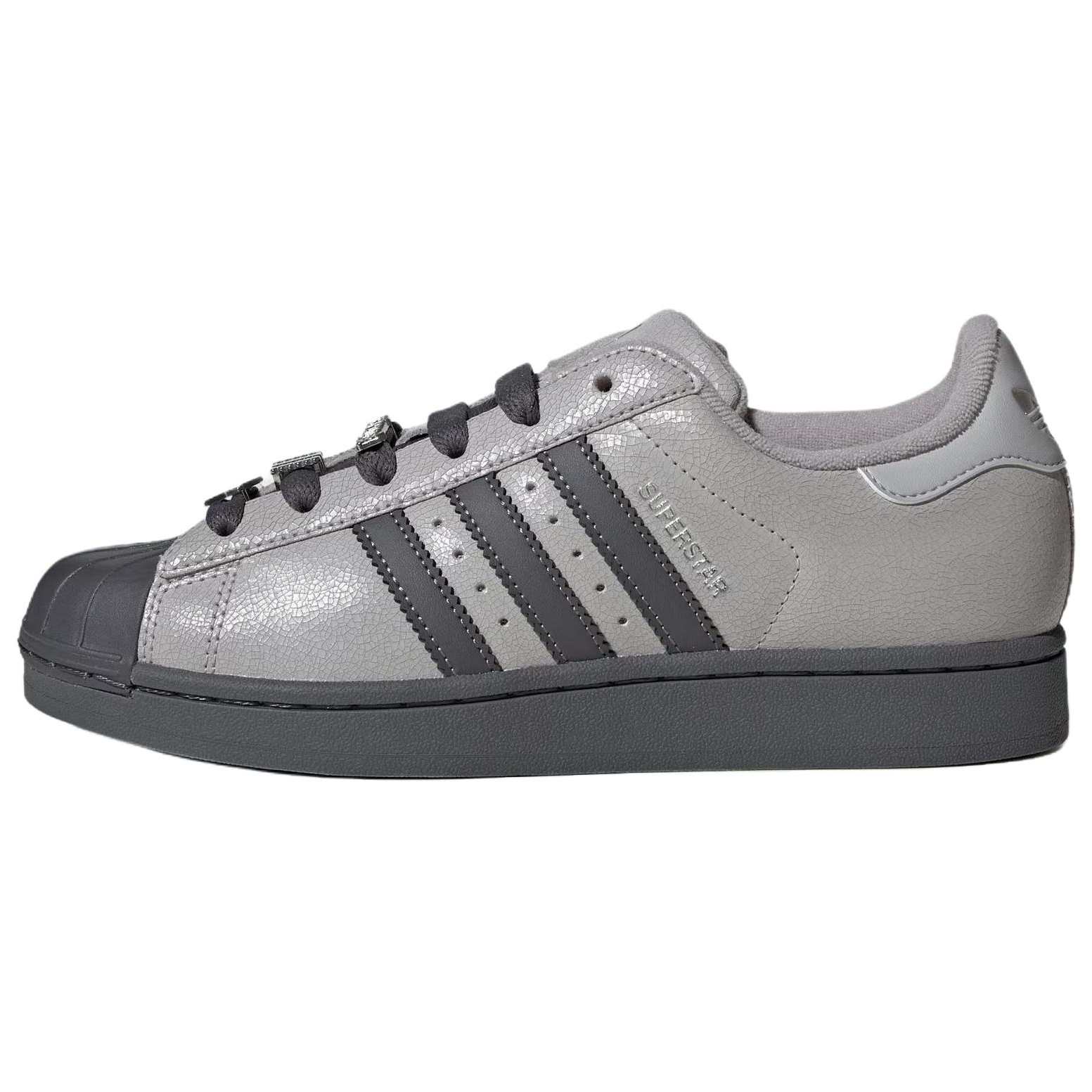 (Women) adidas Originals Superstar 2 Casual Shoes Light Gray Classic Comfort. IH1629