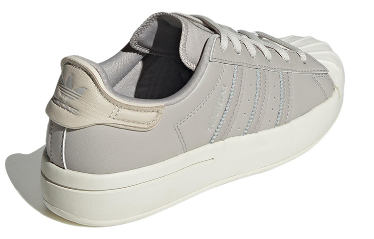 Shop (W) adidas Originals Superstar Ayoon 'Gris' IG4804