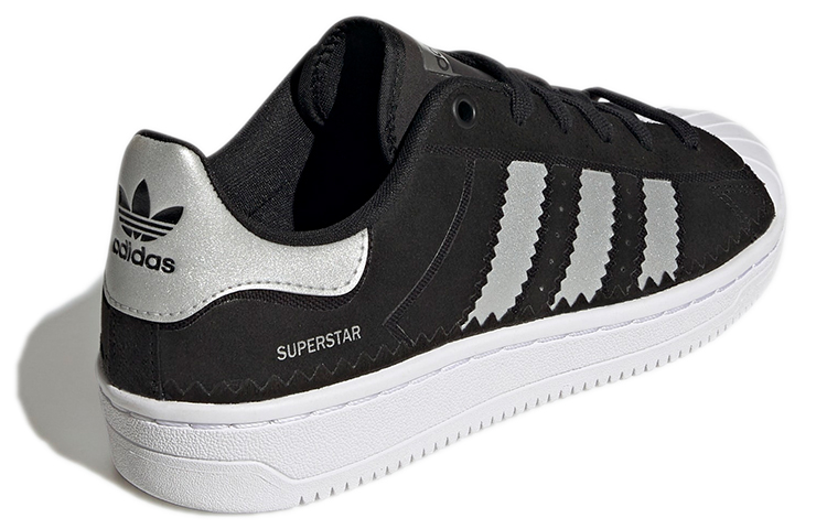Shop 阿迪達斯 Originals Superstar Ot Tech 舒適防滑耐磨 低幫運動板鞋 女款 黑白