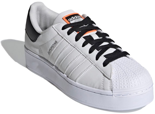 (W) adidas Originals Superstar Bold 'Putih Hitam' FW3574 Lookbook (W) adidas Originals Superstar Bold 'Putih Hitam' FW3574