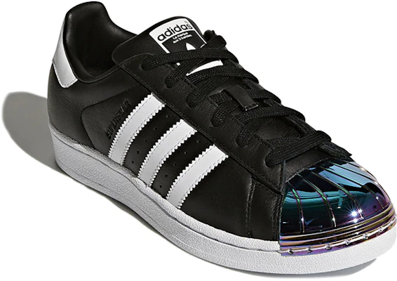 (W) アディダス スーパースター メタルトゥ ブラック CQ2611 Lookbook (W) アディダス スーパースター メタルトゥ ブラック CQ2611