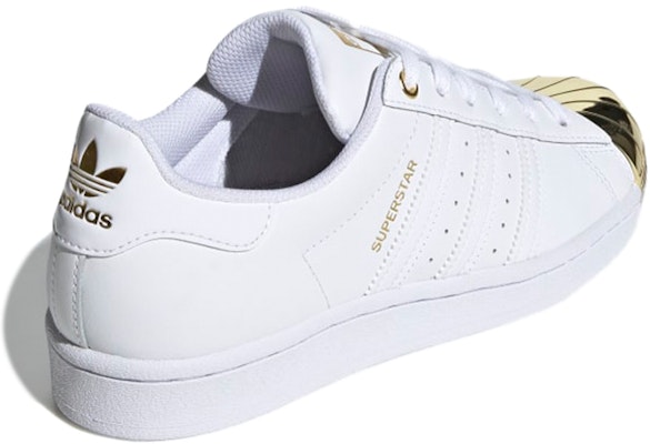 (W) 아디다스 오리지널스 슈퍼스타 메탈토 '화이트 골드' FV3311 Lookbook (W) 아디다스 오리지널스 슈퍼스타 메탈토 '화이트 골드' FV3311