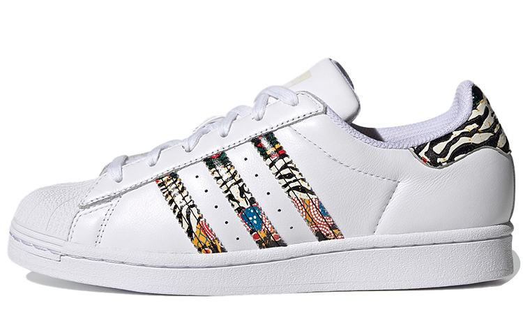 (Women) adidas originals Superstar Shoes White GZ9161