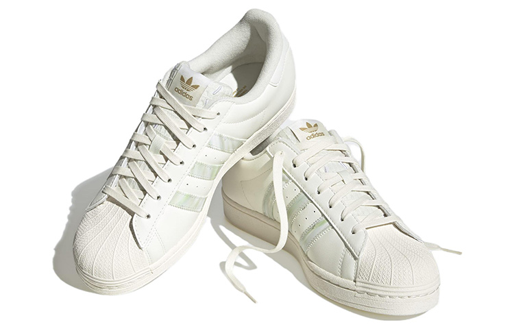 Shop (W) 阿迪达斯三叶草 Superstar Vegan '白色' HQ6668