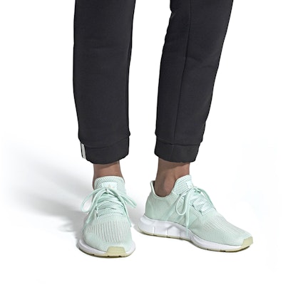 (W) アディダス スウィフトランW CG6131 Sizing (W) アディダス スウィフトランW CG6131