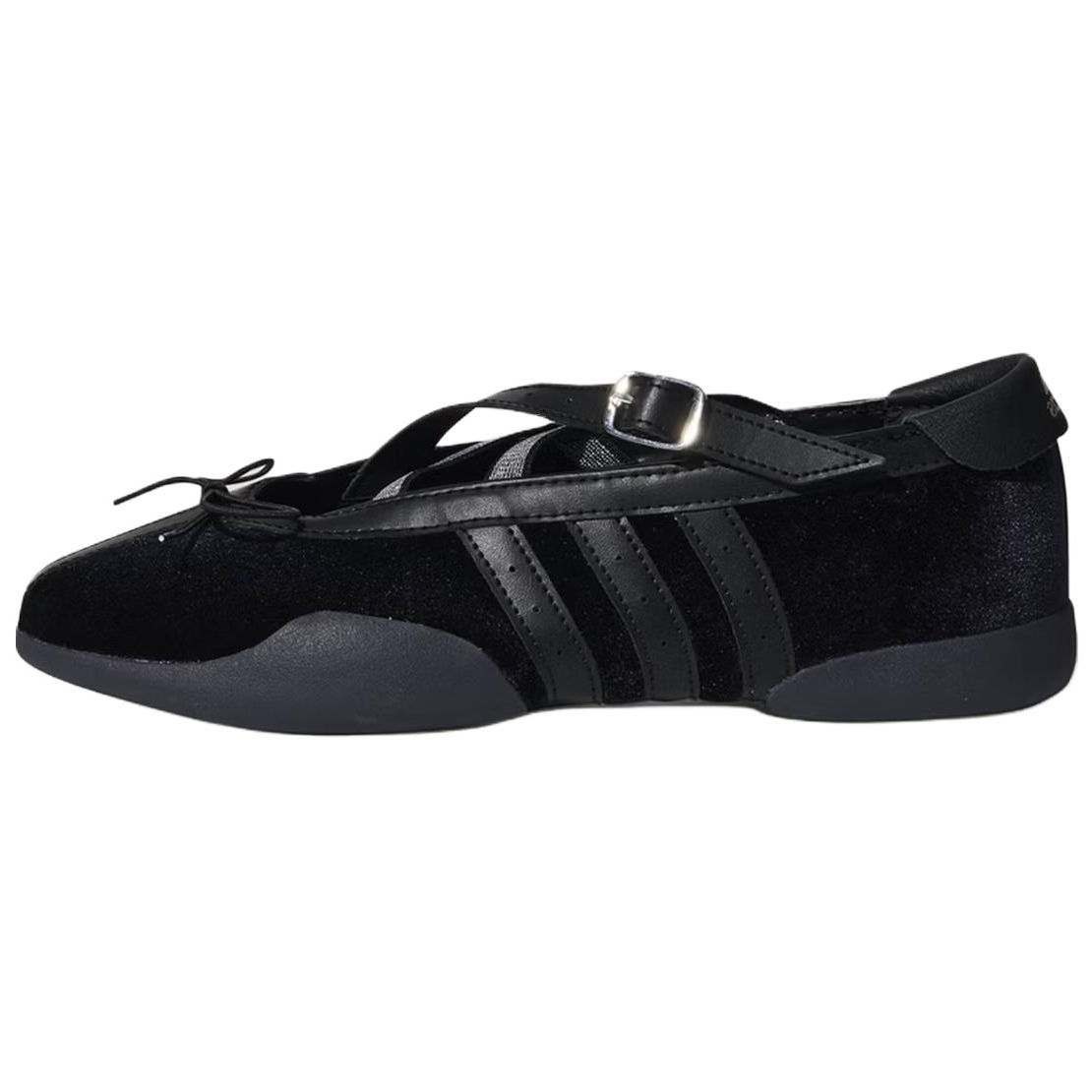 (Women) adidas Originals Taekwondo Black Casual Low-Top Lifestyle Shoes. HQ7611