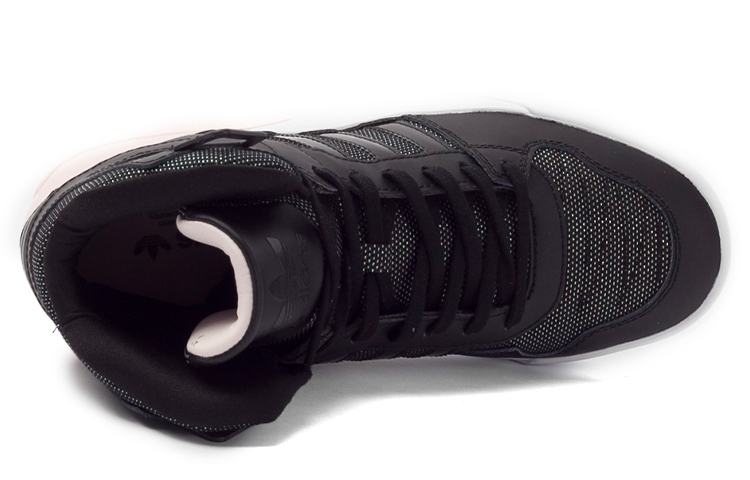 Shop (W) adidas Originals Zestra ''Nero Rosa'' AQ4795