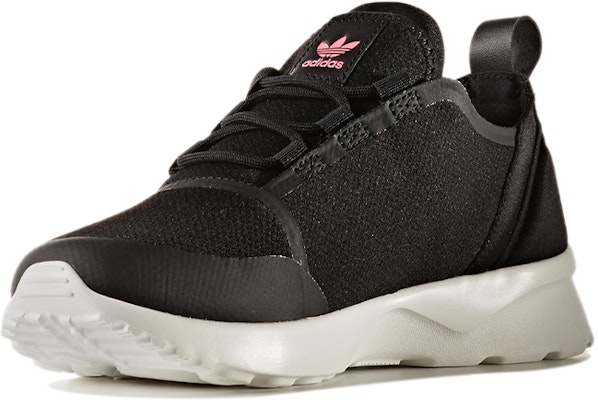 (W) adidas Originals ZX Flux Adv Virtue 'Hitam Putih' CG4090 Lookbook (W) adidas Originals ZX Flux Adv Virtue 'Hitam Putih' CG4090