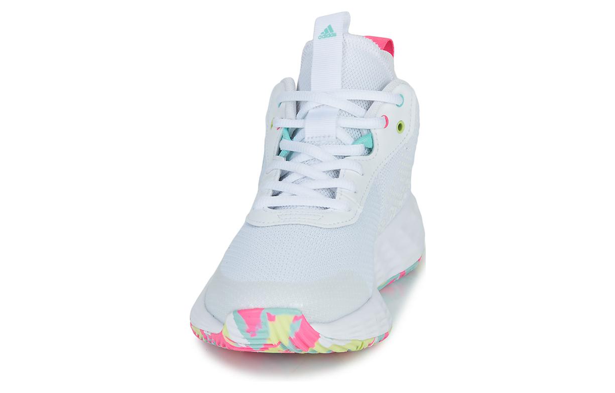 Shop adidas OwnTheGame 2.0 舒適百搭 透氣吸汗 低筒 籃球鞋 女款 白色