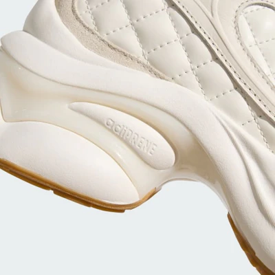 (W) Adidas Oz Venus / OZVENUZ Core White/Off White/Gum Sepatu Sneakers. HQ2643 5