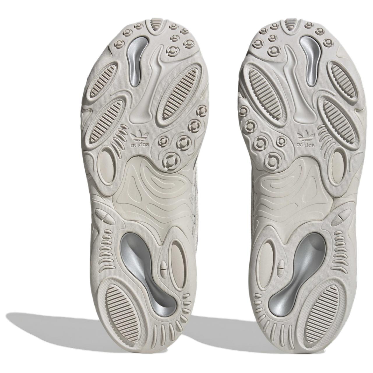 Shop （女款）adidas Oznova '水晶白銀' HQ1972