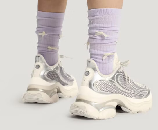 women-adidas-ozvenus-w-silver-metallic-cloud-white-chalk-white-kk-4675