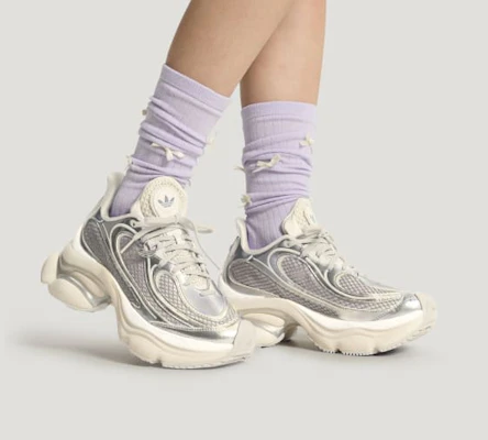 (W) 阿迪达斯 OZVENUS W 银色金属/云白/粉白 KK4675 Lookbook (W) 阿迪达斯 OZVENUS W 银色金属/云白/粉白 KK4675