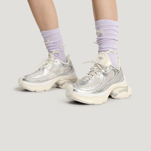 Sizing (Women) adidas OZVENUS W Silver Metallic/Cloud White/Chalk White KK4675