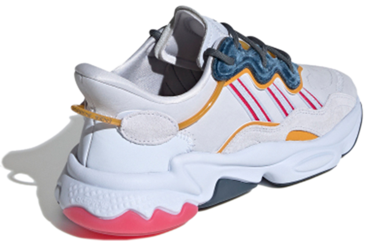 Shop (W) アディダス オズウィーゴ “エアロブルー/パワーピンク” FZ1964