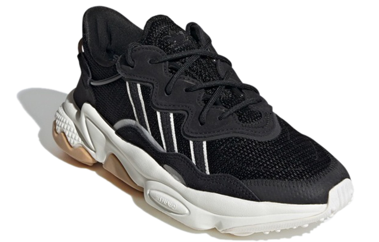 Lookbook (W) 아디다스 오즈위고 '블랙 검' FZ2017