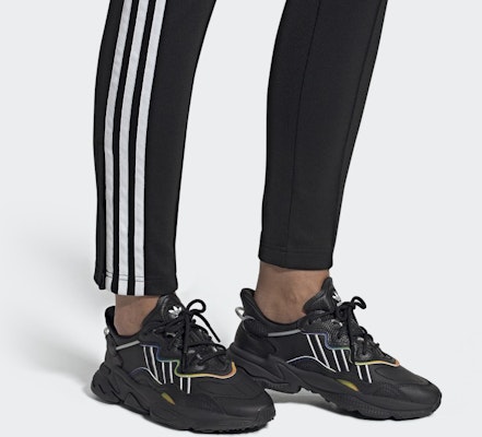 (W) adidas Ozweego 'Hitam Multi' FV2556 Details for (W) adidas Ozweego 'Hitam Multi' FV2556