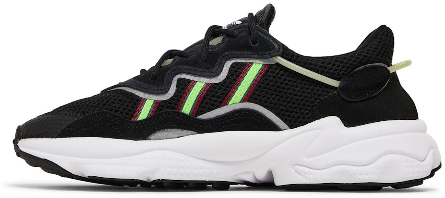 (W) adidas Ozweego 'Hitam Solar Hijau' EF0158 Lookbook (W) adidas Ozweego 'Hitam Solar Hijau' EF0158