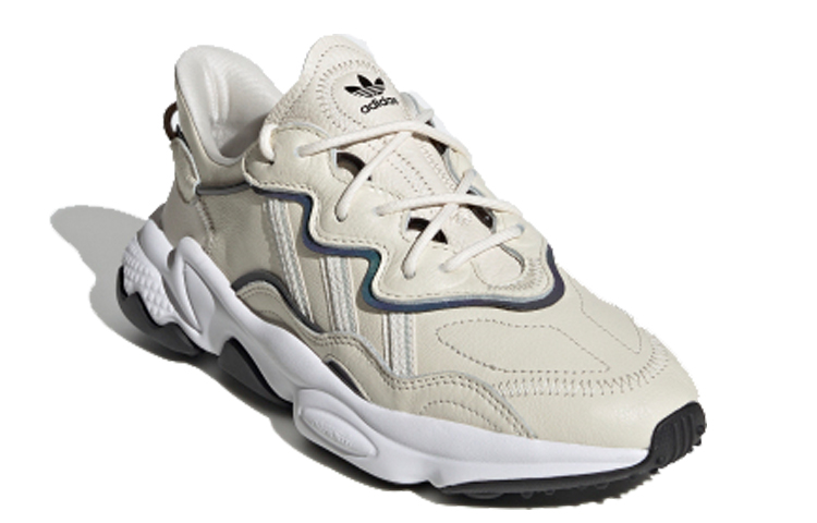 Order (W) アディダス オズウィーゴ "チョークホワイト" EE7018