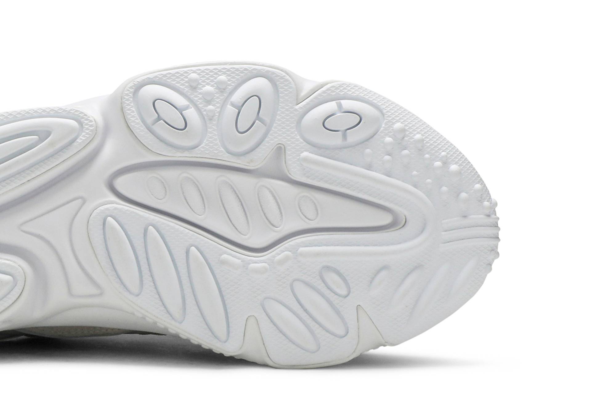 Purchase (W) adidas Ozweego 'Putih Awan' EG0552