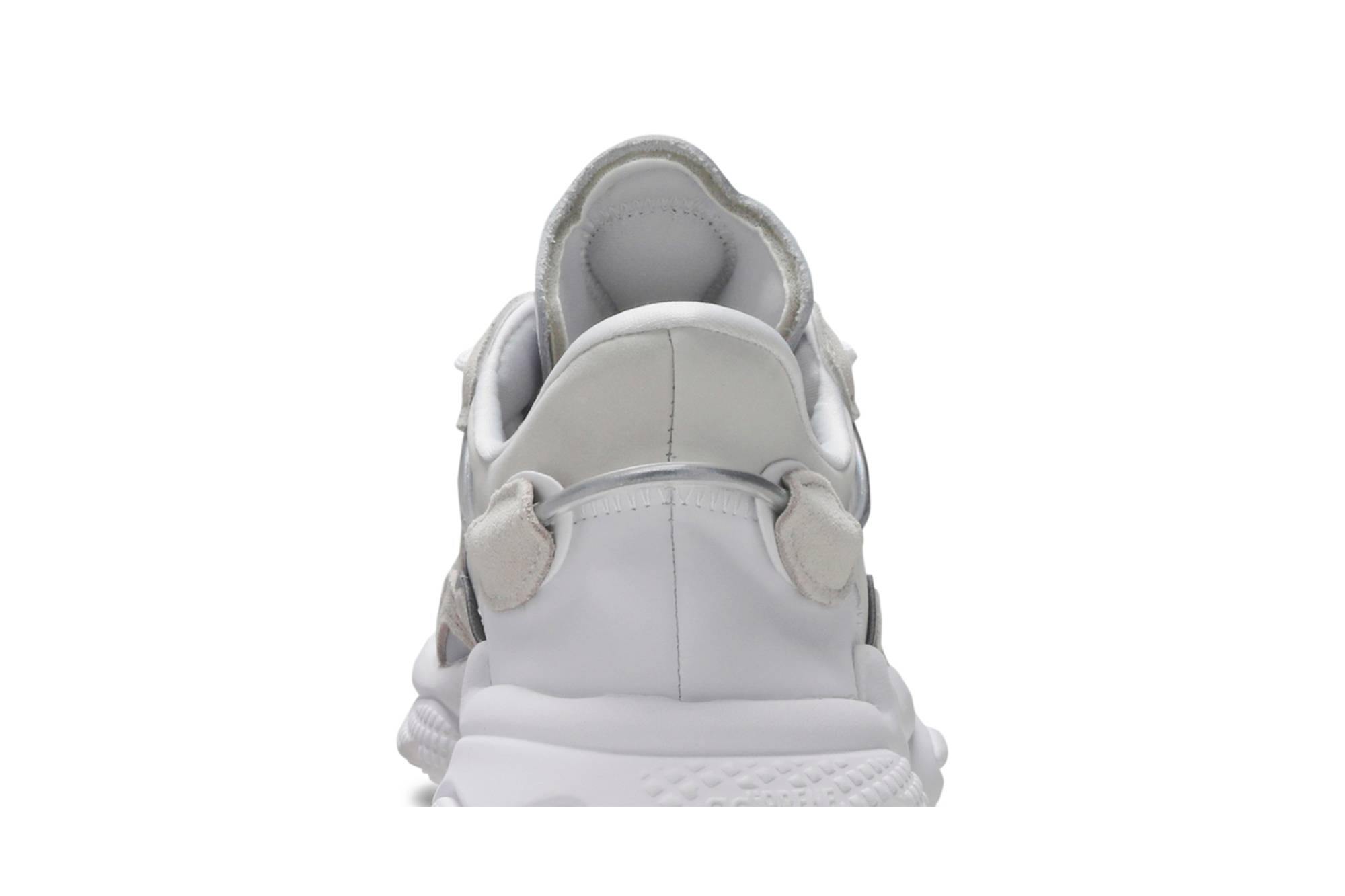 Sizing (W) adidas Ozweego 'Putih Awan' EG0552