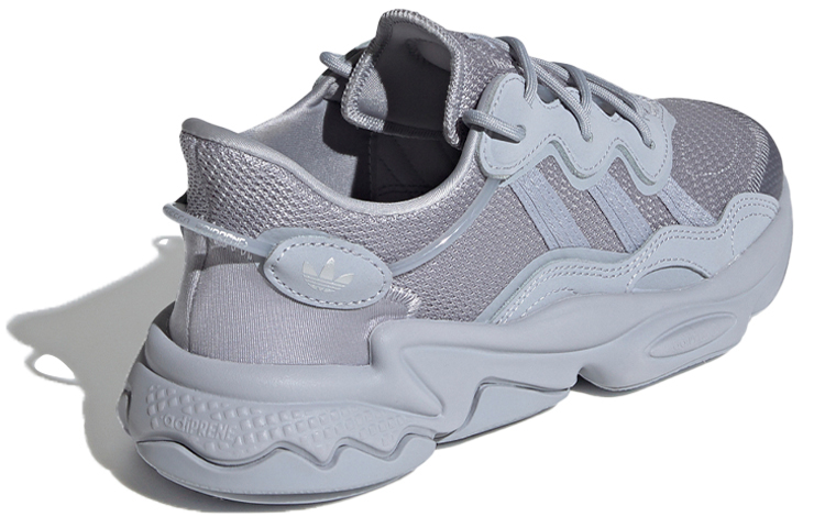 Shop (W) アディダス オズウィーゴ 「ヘイローシルバー」 Q46166