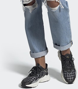 (W) 阿迪达斯 Ozweego '黑色人字结纹' FV9757 Sizing (W) 阿迪达斯 Ozweego '黑色人字结纹' FV9757