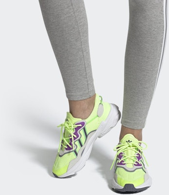(W) adidas Ozweego 'Kuning Hi-Res Orchid Tint' EE5720 Sizing (W) adidas Ozweego 'Kuning Hi-Res Orchid Tint' EE5720