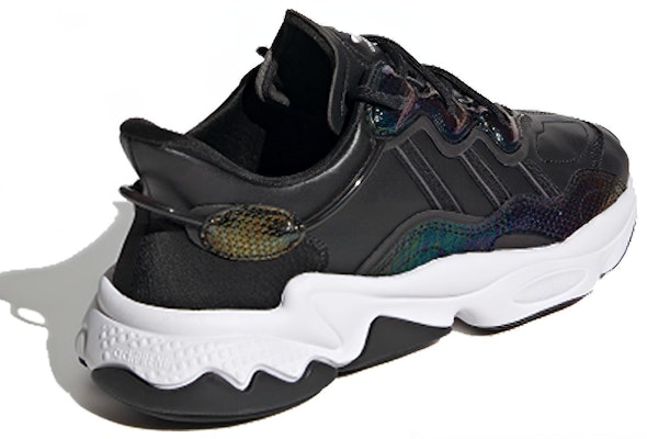 (W) adidas Ozweego 'Brillo Arcoíris' EG9160 Lookbook (W) adidas Ozweego 'Brillo Arcoíris' EG9160