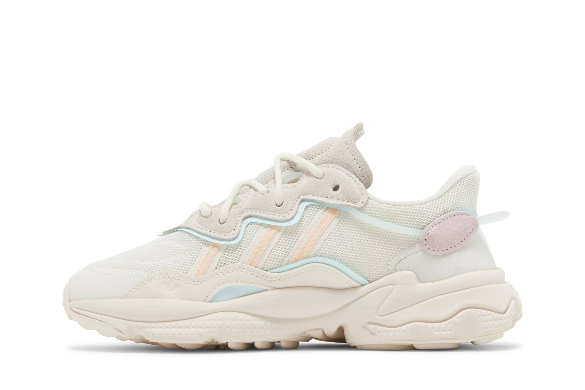 Lookbook (W) アディダス オズウィーゴ "白とオレンジ" (Adidas Ozweego "White and Orange") GW6803