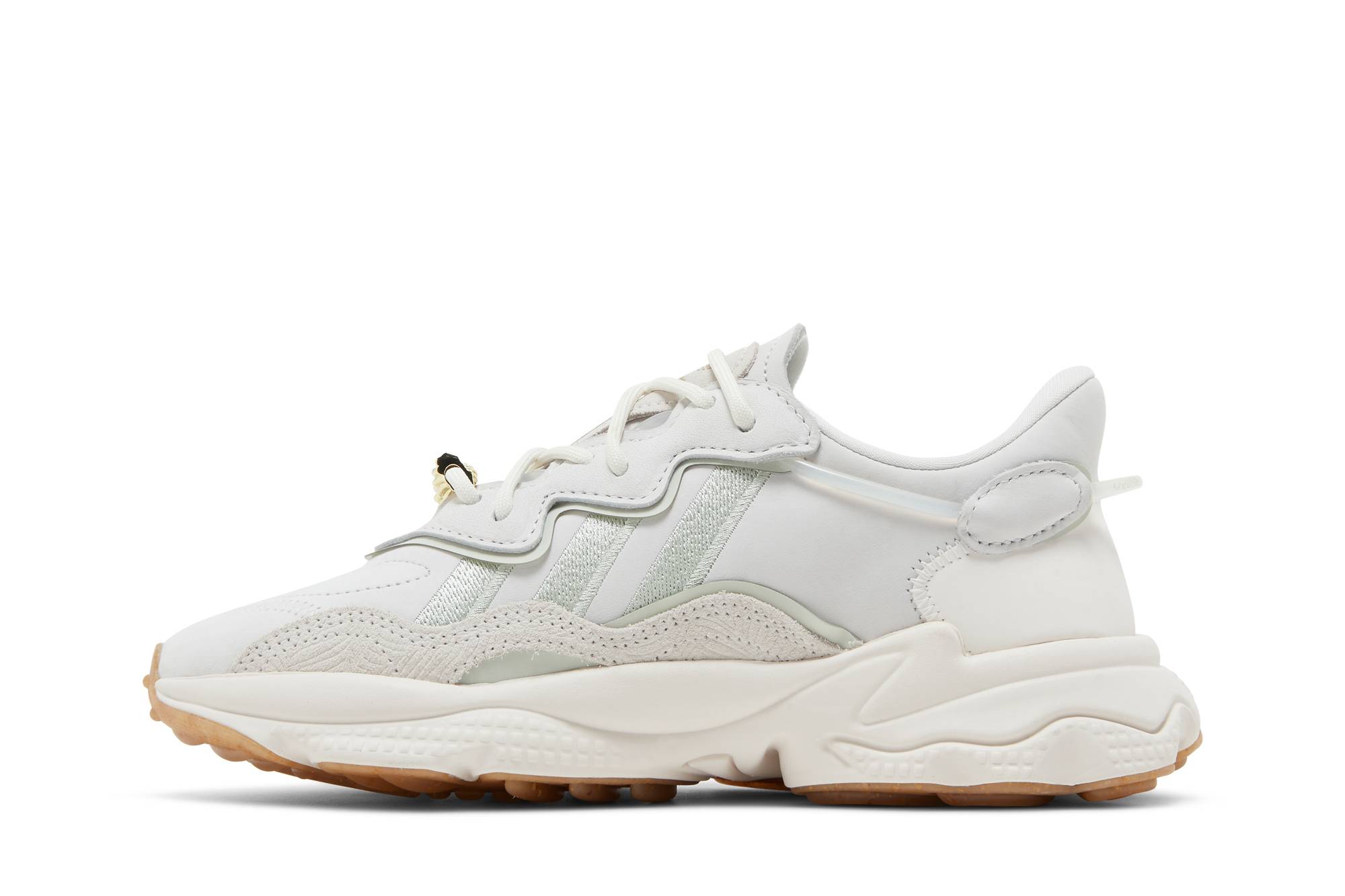 Lookbook (W) adidas Ozweego 'Putih Linen Hijau Gum' HQ6958