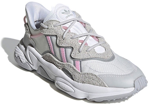 (W) adidas Ozweego 'Putih True Pink' EG8729 Lookbook (W) adidas Ozweego 'Putih True Pink' EG8729