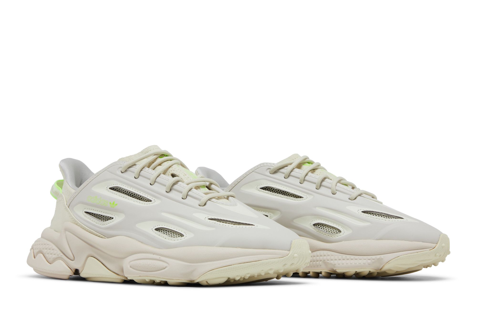 Cheap (W) adidas Ozweego Celox ''Talc Signal Grün'' GZ7279
