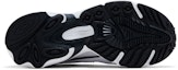 Shop (W) adidas Ozweego OG 'Putih Hitam' IG6073
