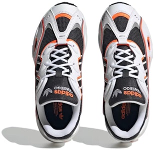 (W) adidas Ozweego OG 'Putih Karbon Jingga' ID9459 Shop (W) adidas Ozweego OG 'Putih Karbon Jingga' ID9459