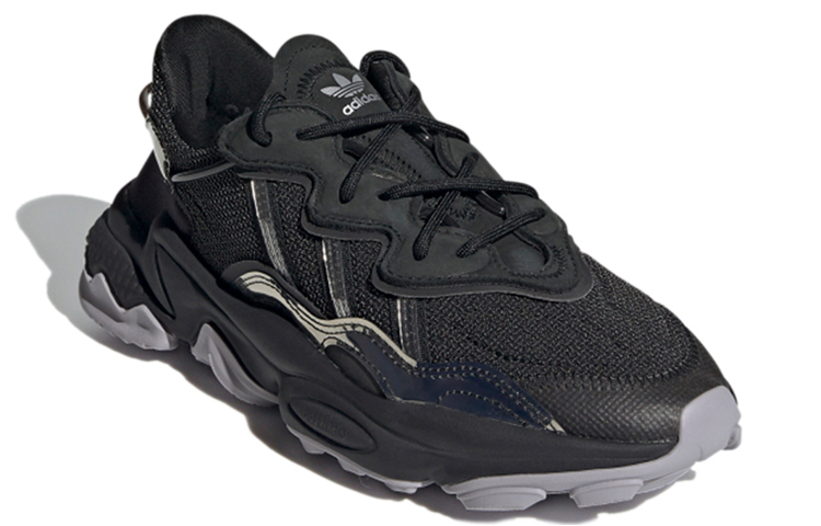 Lookbook (W) adidas Ozweego TR 'Negro Plata Metálica' FV9764