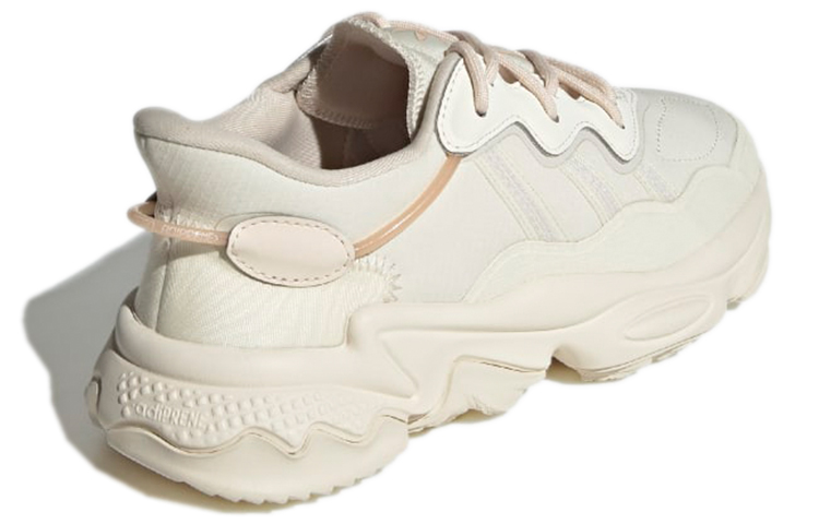 Shop (W) adidas Ozweego TR Zapatillas Trail GX1810