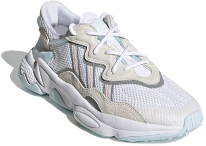 (W) adidas Ozweego Putih Sky Tint Pink FY3238 Lookbook (W) adidas Ozweego Putih Sky Tint Pink FY3238