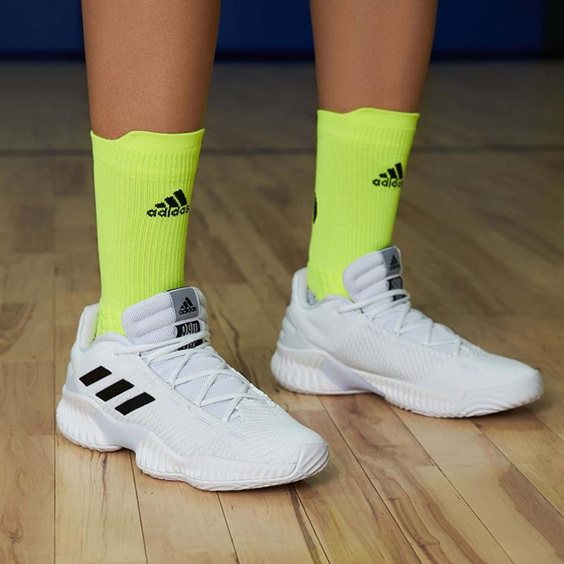 Cheap (Women) adidas Pro Bounce 2018 Low 'White Black' FW5748
