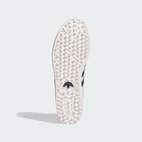 Lookbook (W) 아디다스 프로 모델 미드컷 스파이클리스 골프화 칠크 화이트/나이트 인디고/골드 메탈릭 JQ7722