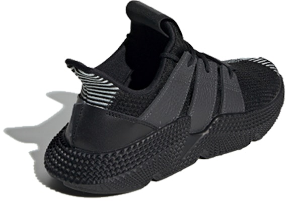 adidas originals PROPHERE 防滑耐磨輕便 低筒 運動休閒鞋 女款 黑 Shop adidas originals PROPHERE 防滑耐磨輕便 低筒 運動休閒鞋 女款 黑